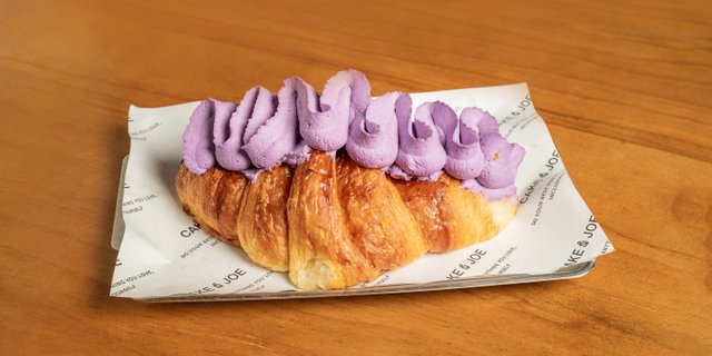 Ube Croissant