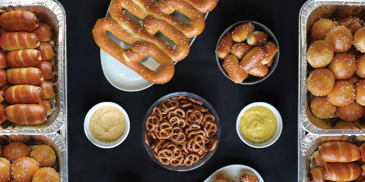 Founder Dan got his start at age 11, selling pretzels out on the streets of Philadelphia and organizing neighborhood kids to work for him in multiple areas of the city. Now we bring our Philly Pretzel brand to 12 states. Order our “hot outta the oven” soft pretzels and give your office an unexpected treat! - Philly Pretzel Factory