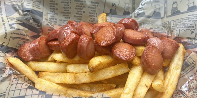 Salchipapas