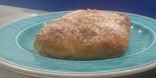 Bougatsa
