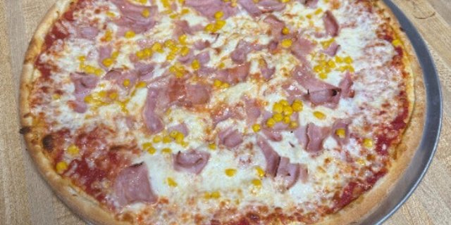 Ham & Corn Pizza