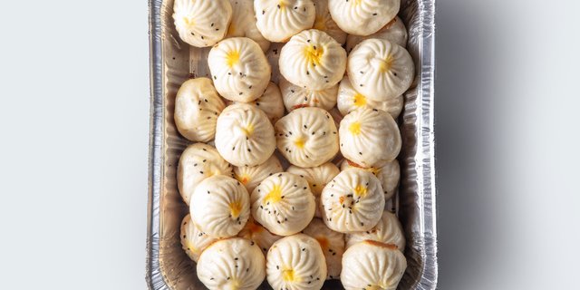 Pan-Fried Crab & Pork Buns