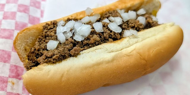 Hot Dog Boxed Lunch