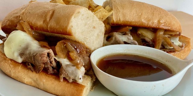 The Dipper Pit Beef Sandwich