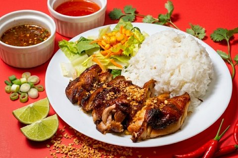 Charcoal-Grilled BBQ Chicken Rice