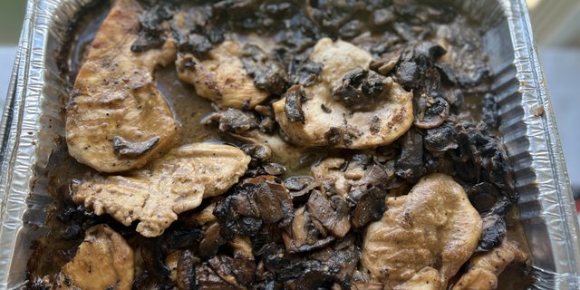 Chicken Marsala Tray