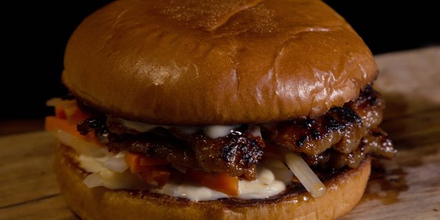 Banh Mi Burger