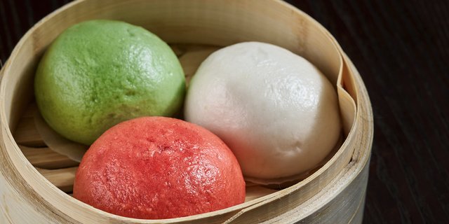 Trio of Buns Tray