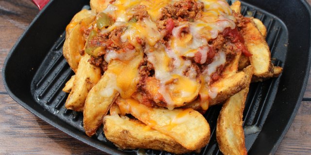 Chili Cheese Fries