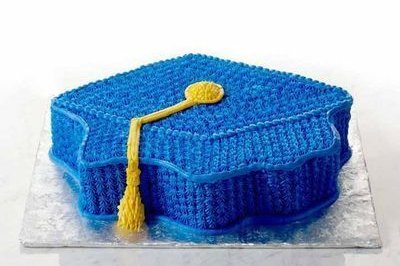 Graduation Cap Cake