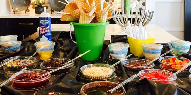 31- 40 Guest Ice Cream Social Package