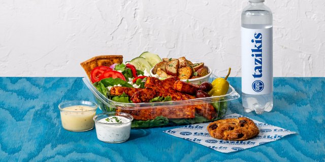 Harissa Chicken Feast Deluxe Boxed Lunch