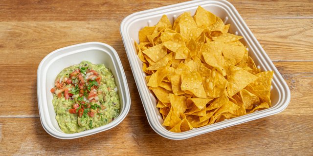 Chips & Guacamole
