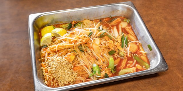 Chicken Pad Thai