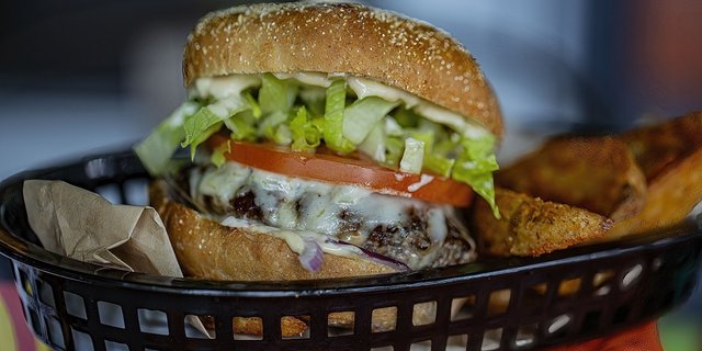 Cheeseburger