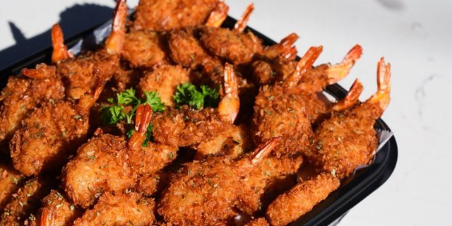 Fried Coconut Shrimp Tray
