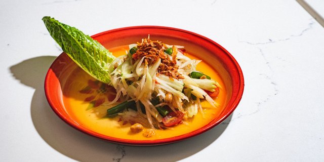 Som Tum Thai Salad