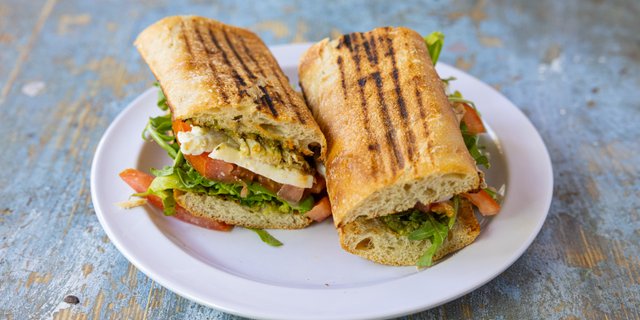 Chicken Pesto Sandwich
