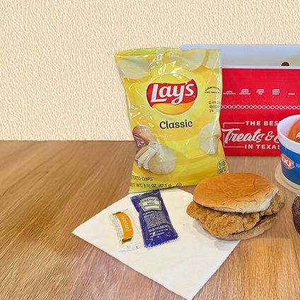 Crispy Chicken Sandwich Boxed Lunch