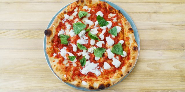 Large Burrata Pizza