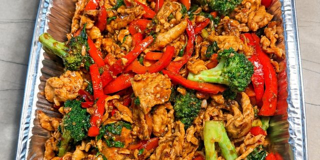Rangoon Lemongrass Chicken