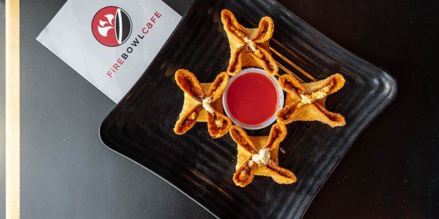 Crispy Crab Rangoon Tray