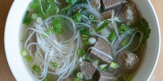 Beef Meatball Pho