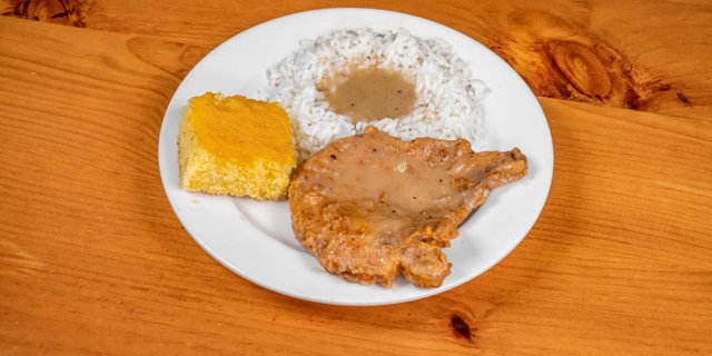 Smothered Pork Chops Dinner