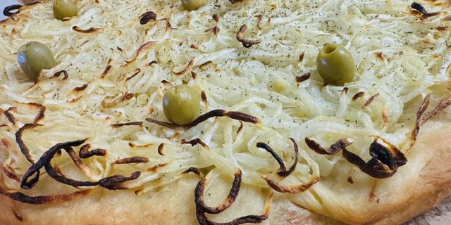 Argentinian Pizza Fugazza Pizza
