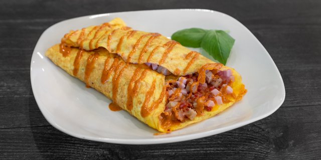 Spicy Sausage Omelette