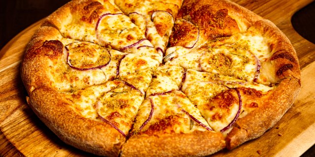 Pistachio Pie Pizza