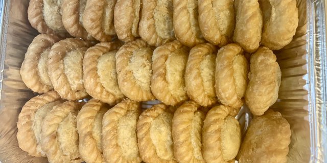 Chicken Curry Puffs