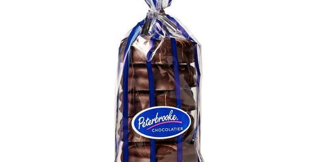 Hand-Dipped Dark Chocolate Oreos