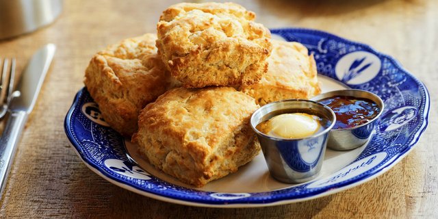 Jumbo Buttermilk Biscuits