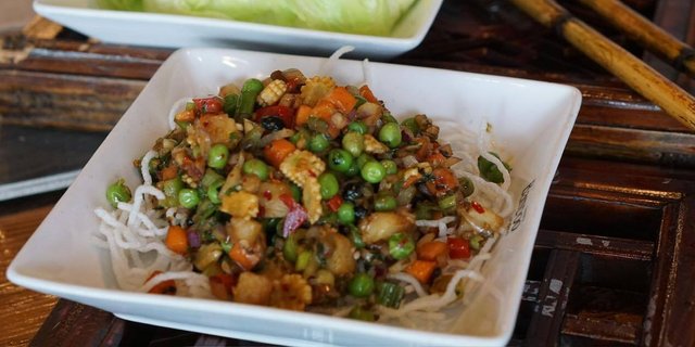 Vegetable Lettuce Wraps