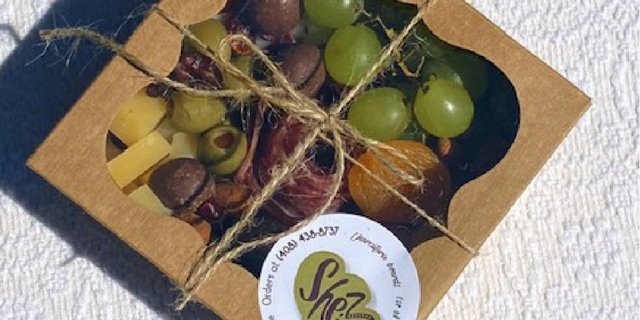 Small Picnic Box