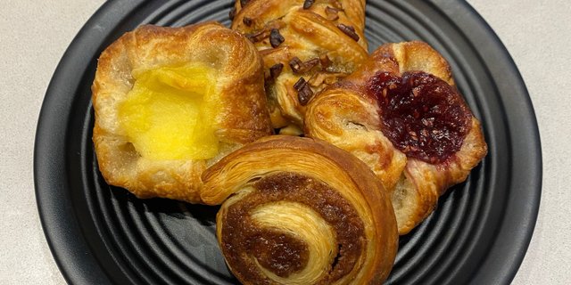 Dozen Assorted Pastries