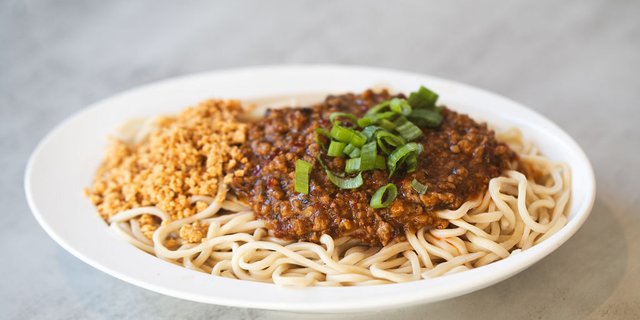 Szechuan Style Dan-Dan Noodle