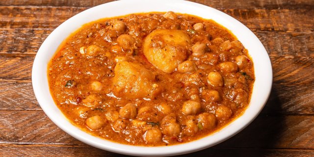 Catering Aloo Choley Masala