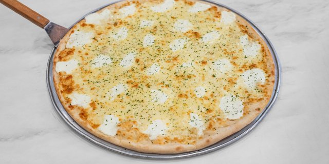 NYC White Pizza