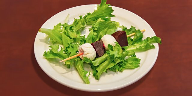 Beet w/ Goat Cheese