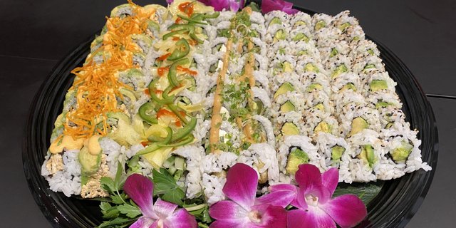 80-Piece Vegetarian Roll Platter