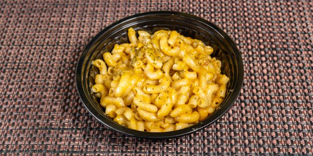 Gallon Mac & Cheese