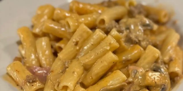 Rigatoni Cortesia