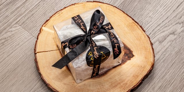 Box of Wedding Cookies