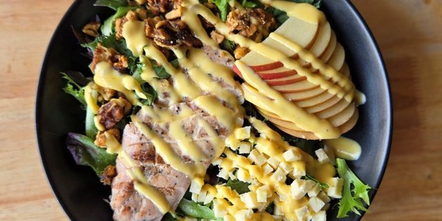 Washington Apple & Cheddar Salad Boxed Lunch