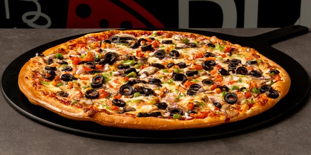Gluten-Free Veggie Pizza