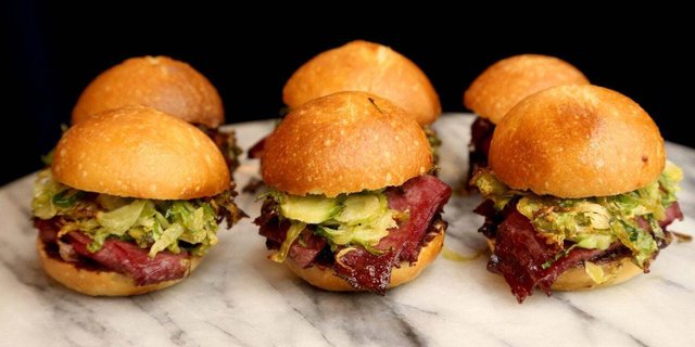 BBQ Pulled Pork Sliders