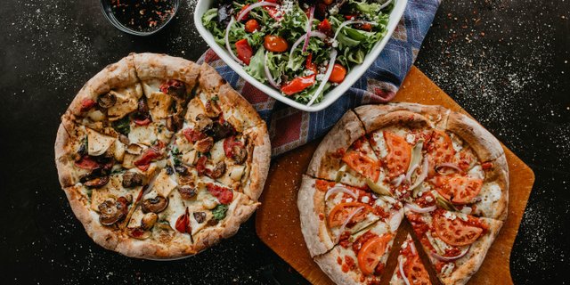 4-Pizza Package