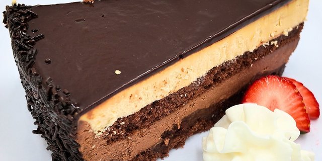 Chocolate Temptation Cake